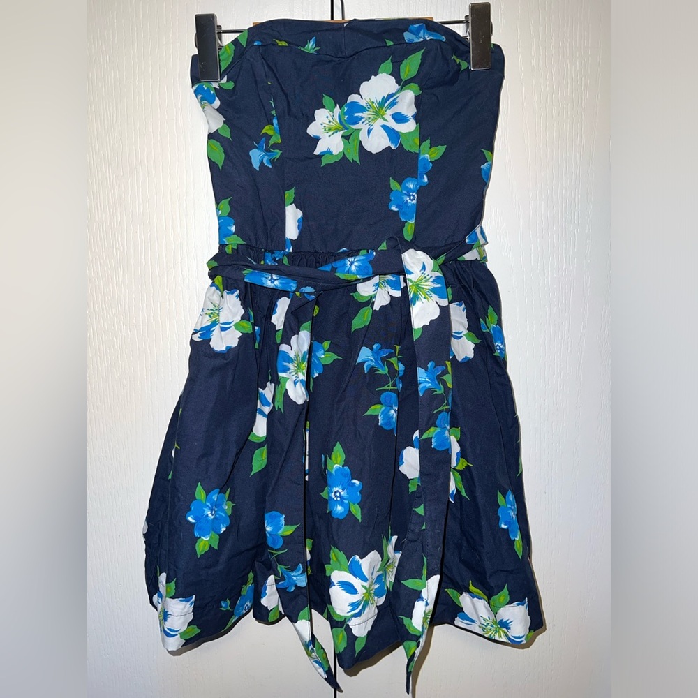 Hollister Strapless Dress